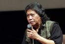 Cak Nun Mengaku Kesambet dan Minta Maaf setelah Menyamakan Jokowi dengan Firaun - JPNN.com