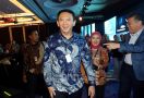 Di Belakang Ahok Ada Ridwan Kamil, Sandiaga Uno dan Grace Natalie - JPNN.com