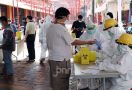 Pakar Epidemiologi Sebut Kasus Positif Corona Bakal Naik 100 Persen - JPNN.com