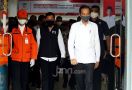 Survei IPO, Sebagian Besar Responden Ingin Jokowi Reshuffle Kabinet  - JPNN.com
