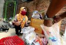 Warga Jakarta Tukar Sampah dengan Kopi hingga Makanan, Begini Caranya - JPNN.com