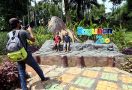 Libur Waisak, 31.206 Orang Kunjungi Taman Margasatwa Ragunan - JPNN.com