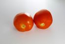 7 Manfaat Tomat untuk Kecantikan Kulit Wajah - JPNN.com
