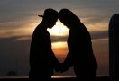 Waspada, Ini 5 Alasan Anda Kehilangan Gairah Bermain Cinta dengan Pasangan - JPNN.com