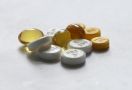 3 Obat Batuk yang Aman Anda Konsumsi dan Dijual Bebas di Apotek - JPNN.com