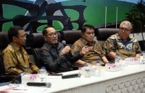 Mengkaji Rancangan Peraturan Menteri Kesehatan Terkait Industri Tembakau - JPNN.com