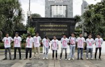 Aksi Unjuk Rasa Mengadili Jokowi di Mapolda Metro Jaya - JPNN.com