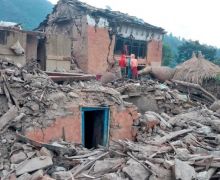 Dunia Hari Ini: Gempa Bumi di Nepal Menewaskan Enam Orang dan Menghancurkan Bangunan - JPNN.com