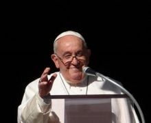 Paus Fransiskus Sebut Israel dan Palestina Sama-Sama Bersalah - JPNN.com