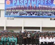 Jokowi: Pasukan Harus Jaga Nama Baik Paspampres - JPNN.com