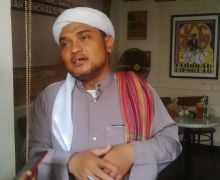 Novel Bamukmin Sebut Mas Bechi Tak Layak Dihukum Kebiri - JPNN.com