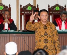 GNPF-MUI Ragukan Independensi Hakim Sidang Ahok - JPNN.com