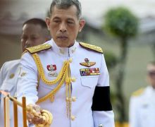 Punya Duit Banyak Banget, Raja Thailand Doyan Ganti-Ganti Pasangan - JPNN.com