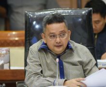 Bang Trimedya Heran, Bagaimana Bisa Peraih Adhi Makayasa Ikut Diperiksa Soal Etik   - JPNN.com