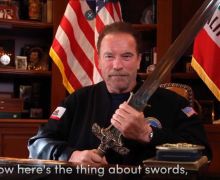 Arnold Schwarzenegger: Donald Trump Presiden AS Terburuk yang Pernah Ada - JPNN.com
