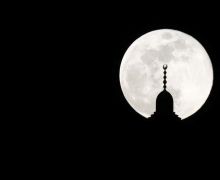 Keindahan Supermoon dari Sejumlah Kawasan di Dunia - JPNN.com