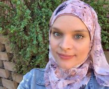 Kisah Perempuan Australia Masuk Islam Gegara Game Online - JPNN.com