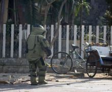 Polisi Buru Pemilik Tas ‘Awas Bom’  - JPNN.com
