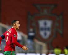 Kartu Kuning Cristiano Ronaldo Melawan Irlandia Jadi Berkah untuk Manchester United - JPNN.com