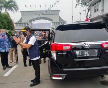 Ini Mobil Pilihan Sandiaga Uno untuk Kunjungi Markas Tentara, Lihatlah Spesifikasi dan Harganya - JPNN.com