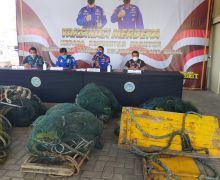 Pakai Trawl untuk Menangkap Ikan, Begini Nasib Nelayan asal Pasuruan dan Gresik - JPNN.com