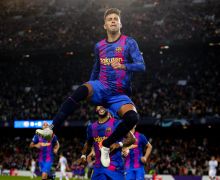 Barcelona Memanas, Gerard Pique Ribut dengan Xavi Hernandez, Ini Pemicunya - JPNN.com