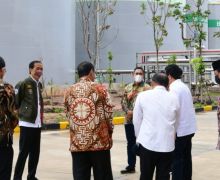 Pak Jokowi Resmikan Pabrik Haji Isam, 2 Eks Kapolri dan Habib PKS Jadi Tamu Penting - JPNN.com