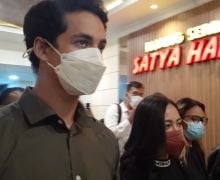 Bantah Selingkuh dengan Azizah Salsha, Salim Nauderer Siap Ambil Langkah Hukum - JPNN.com