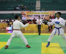 Kontingen Marinir TNI AL Rebut Juara Umum Kejuaraan Karate Bupati Jember Cup 2021 - JPNN.com