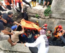 Balita yang Hanyut dalam Gorong-Gorong di Surabaya Ditemukan Meninggal Dunia - JPNN.com
