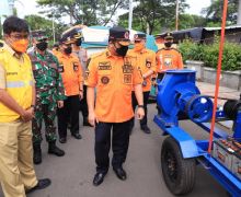 Wali Kota Tangerang Lakukan Hal Ini Untuk Antisipasi Banjir - JPNN.com