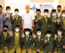 Ganjar Pranowo Terkesima Ada Sekolah Bertaraf Internasional di Kampung Halamannya - JPNN.com