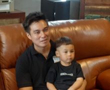 Batasi Putra Sulungnya Bermain HP, Baim Wong: Harus Diajak Ngobrol - JPNN.com