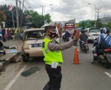 Kecelakaan Maut Libatkan 5 Pejalan Kaki, 2 Mobil, dan Truk, Innalillahi - JPNN.com