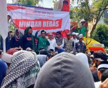 Protes Ceramah Kontroversial Ustaz Mizan, Ribuan Massa Kembali Turun ke Jalan - JPNN.com