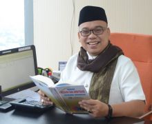 Partai Ummat: Desain Baju dari Jokowi Hanya Membuat Rugi Ganjar Pranowo - JPNN.com