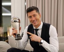 Gagal Rebut Ballon d'Or, Robert Lewandowski Bawa Pulang FIFA Awards 2021 - JPNN.com