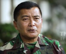 TNI AD Bereaksi Seusai Ramai Poster Ustaz Babe Haikal di Yonif Para Raider 502/UY - JPNN.com