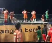 Ricuh Warga vs Pemain Bola Viral di Medsos Dipicu Pelemparan Batu, Pelakunya Tak Disangka - JPNN.com