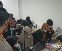 Kantor Pinjol Ilegal di PIK Digerebek, Kombes Zulpan: Banyak Pekerja Anak di Bawah Umur - JPNN.com