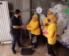 Datangi Bank Sampah di Kembangan, Erick Thohir: Luar Biasa ini - JPNN.com