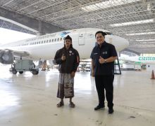 Bertemu Pembuat Miniatur Pesawat, Erick Thohir: Kita Harus Berani Bermimpi - JPNN.com