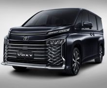Toyota Voxy Terbaru Resmi Melantai, Tampilan Lebih Keren, Sebegini Harganya - JPNN.com