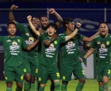Persebaya vs Madura United 2-1, Ada Penalti dan Protes ke Wasit Berkali-kali - JPNN.com