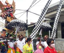 Jelang Nyepi, Warga Kampung Bali Bekasi Gelar Pawai Seni Lintas Budaya - JPNN.com