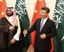 Barat Tingkatkan Tekanan, Saudi Pertimbangkan Buang Dolar dan Rangkul Yuan - JPNN.com