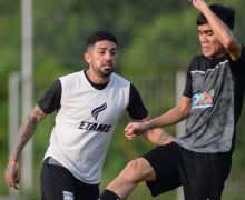 Fakhri Husaini Anggap 2 Laga Terakhir Borneo FC Partai Hidup dan Mati - JPNN.com