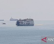 Kapal Roro Tanjung Burang Kandas di Perairan Tanjung Duren - JPNN.com