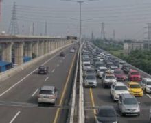 Pagi Ini Tol Layang Jakarta-Cikampek Padat 16 KM, Akses Masuk Ditutup Sementara - JPNN.com