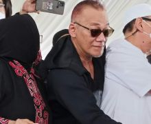 Tio Pakusadewo Ungkap Jasa dan Sifat Asli Mieke Wijaya, Luar Biasa - JPNN.com